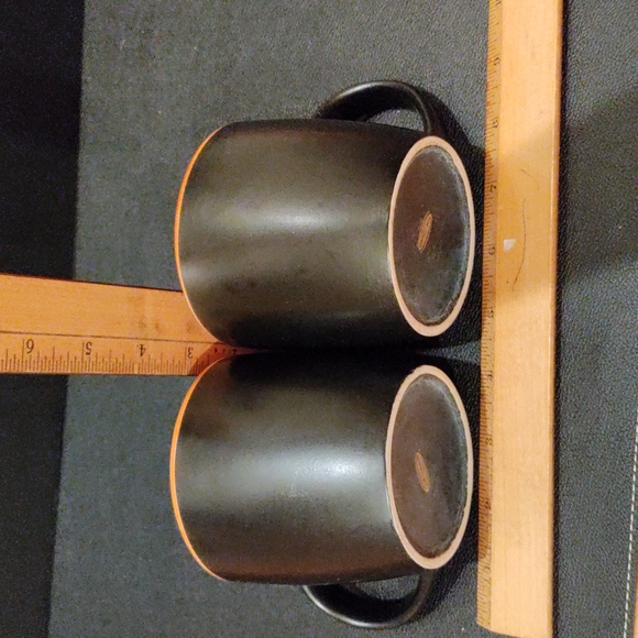 2 black & orange mugs - Picture 8 of 11
